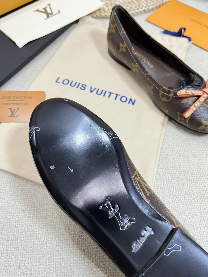 LV flat shoes